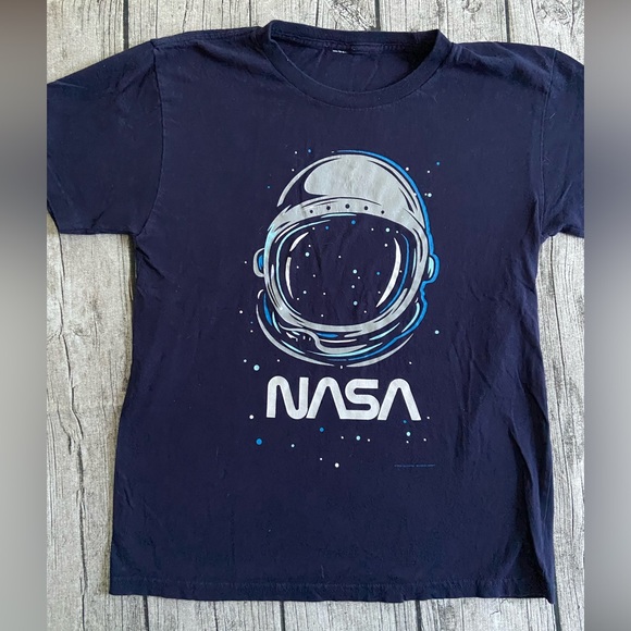 NASA astronaut crew neck graphic tee. Size Boys L (14/16). - Picture 6 of 6